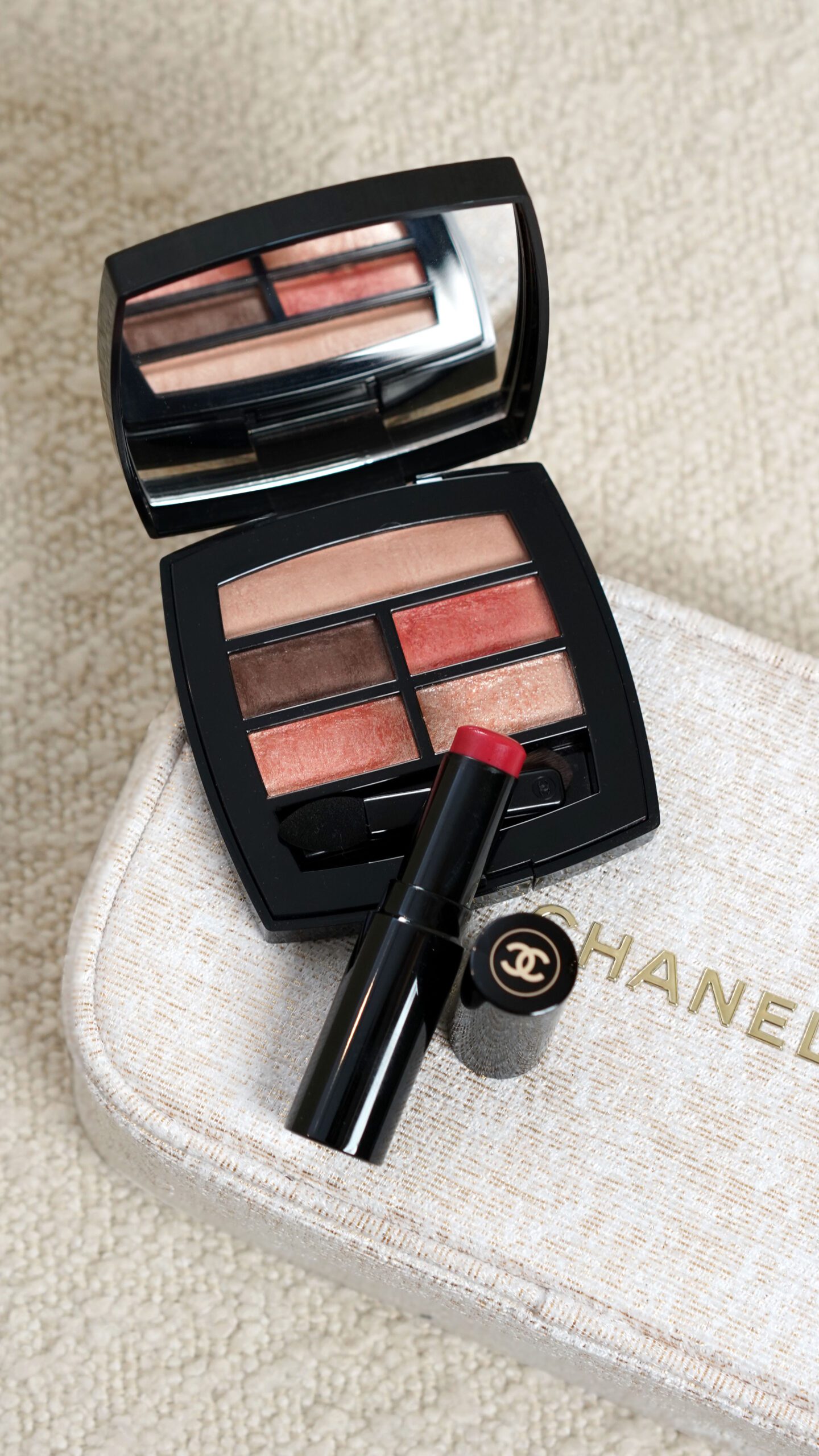 Chanel Black Friday Light the Way Set