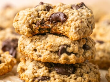 Oatmeal Chocolate Chip Cookies