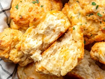 Cheddar Biscuits