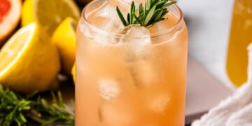 Grapefuit Ginger Kombucha Mocktail