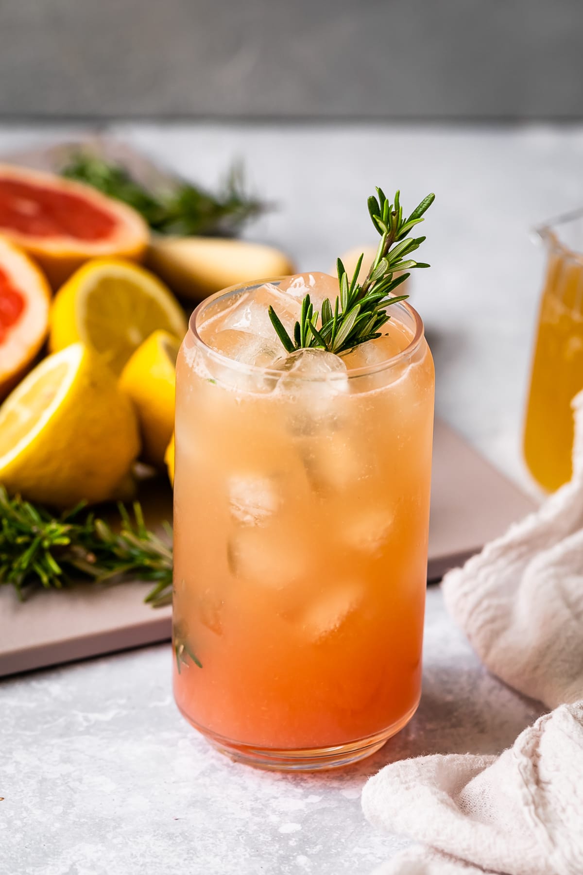 Grapefuit Ginger Kombucha Mocktail