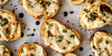 white bean crostini