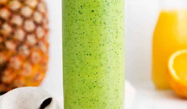 Tropical Spinach Smoothie