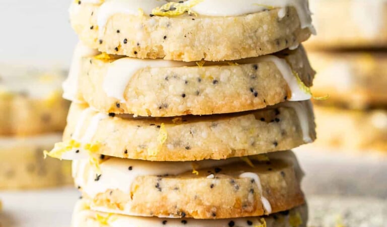 Lemon Poppy Seed Shortbread Cookies