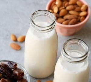 how to make homemade almond milk