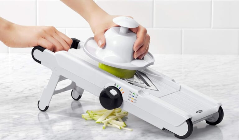 The 4 Best Mandoline Slicers of 2024