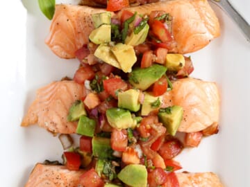 Grilled Salmon Bruschetta with avocado