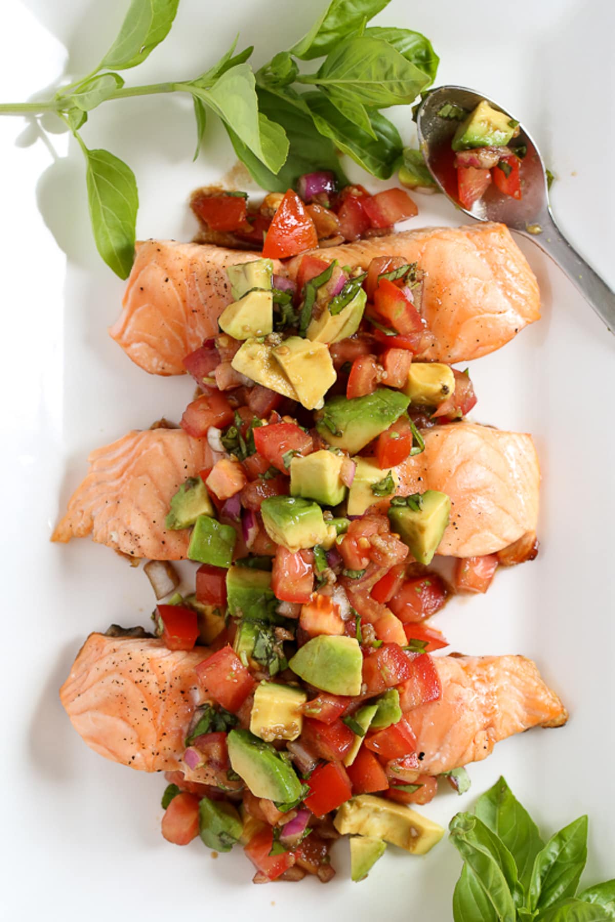 Grilled Salmon Bruschetta with avocado